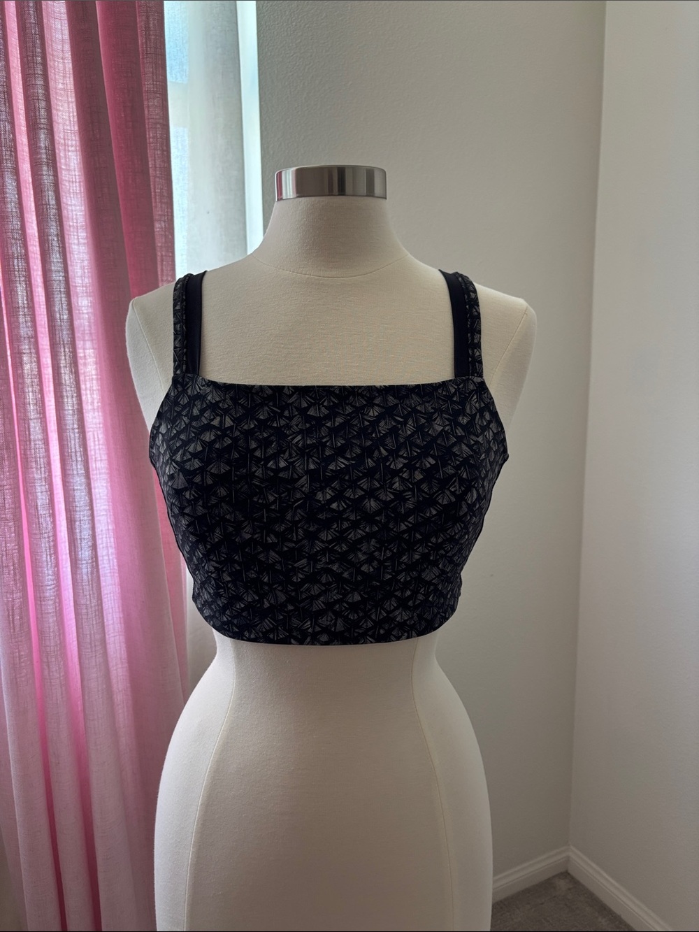 Lululemon square neck Swim top